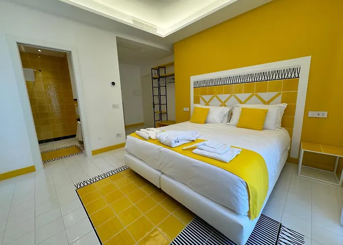 Casa Di Napoli - Bed & Breakfast