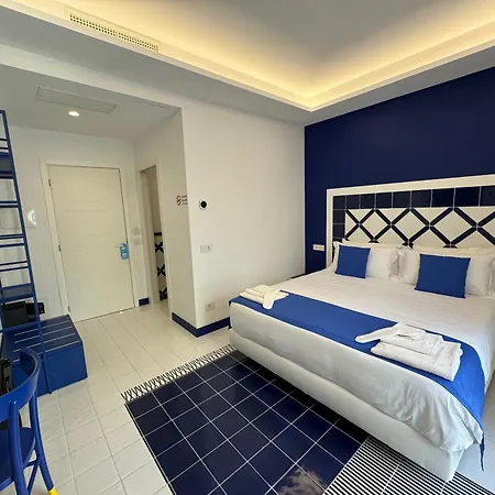 Casa Di Napoli - Bed and Breakfast 4*